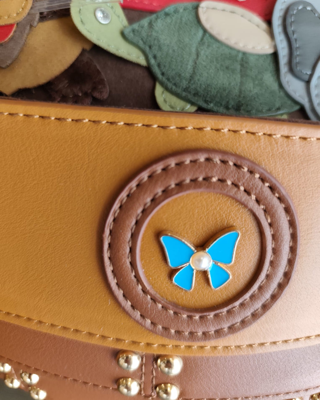Arca di Noè – Borsa statement con charm animali