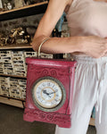 "Upside Down" – Borsa in ecopelle rossa con orologio antico